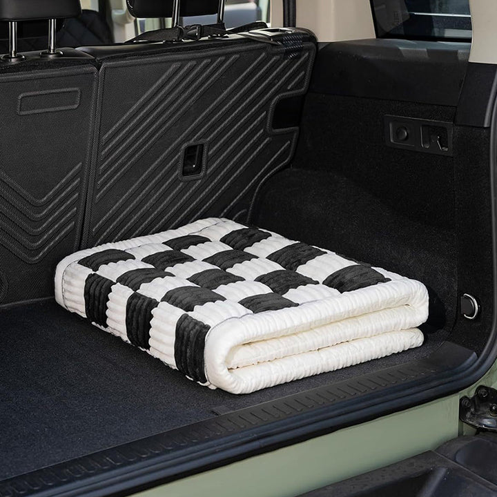 Plush Checkerboard Pet Dog Mat